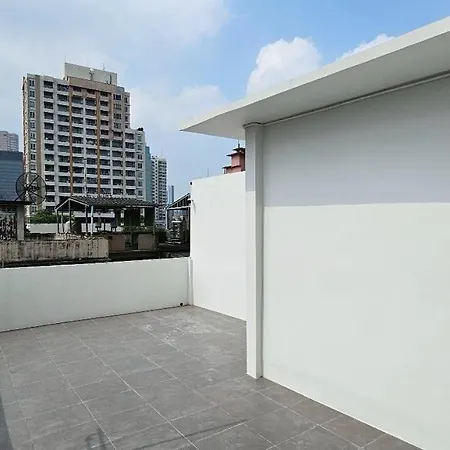 Loly Residence